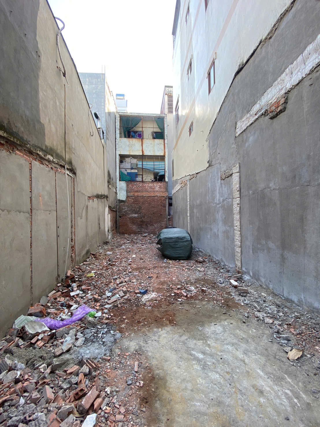 HẺM 8M THÁI THỊ NHẠN, KDC AN NINH. ĐẤT TRỐNG TIỆN XÂY MỚI