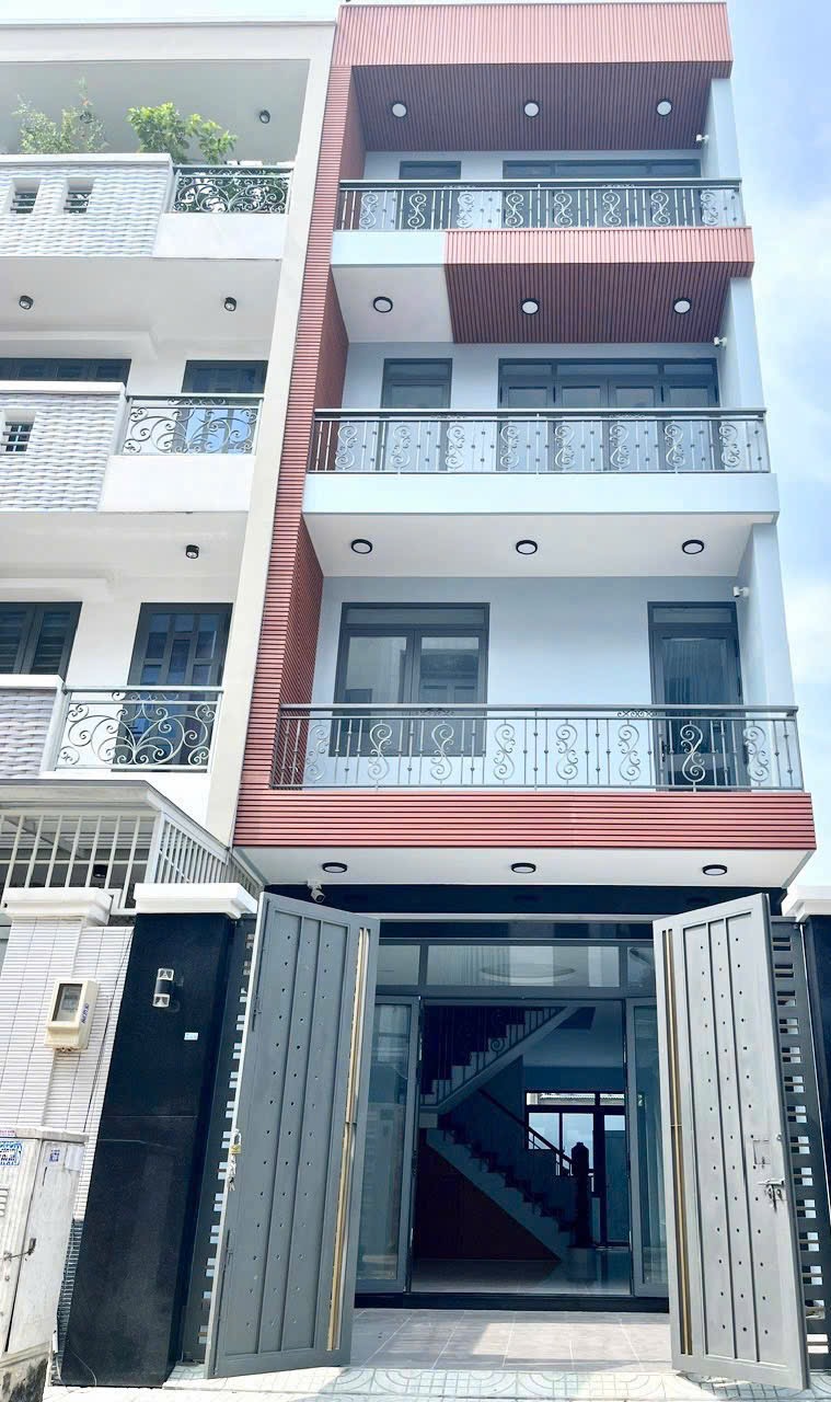 KHU VIP KÊNH TÂN HOÁ NGAY ĐẦM SEN [5x19m]