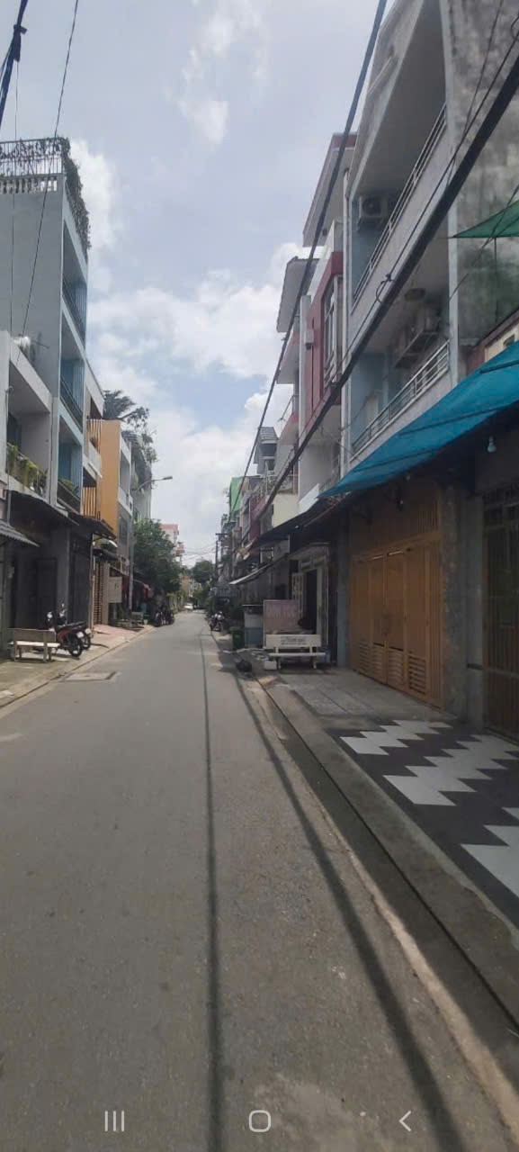 MT ĐƯỜNG SỐ 1, 2MT TRƯỚC SAU. VỪA Ở VỪA CHO THUÊ