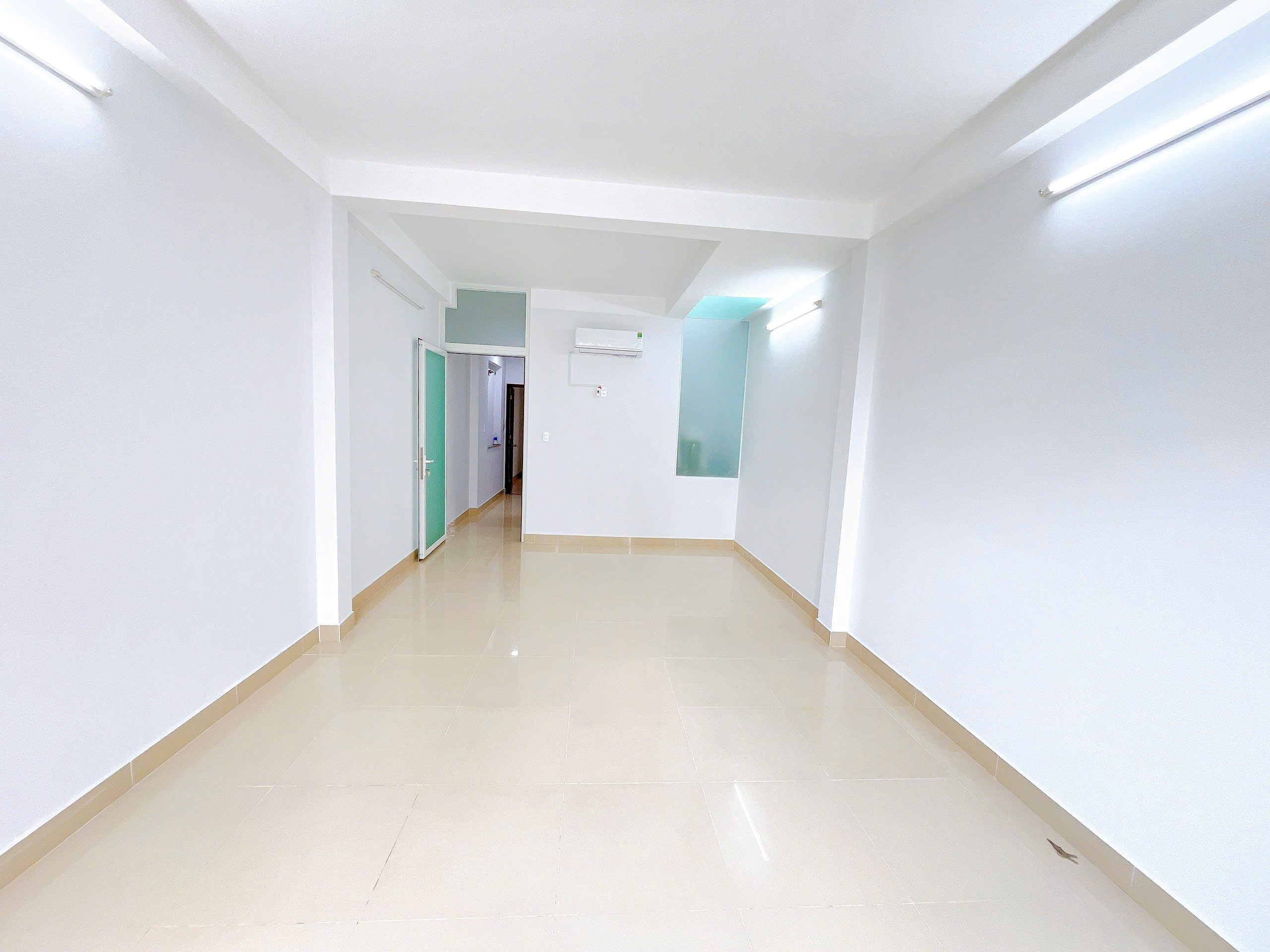 Bán Nhà mặt tiền Lê Sao 4x18m